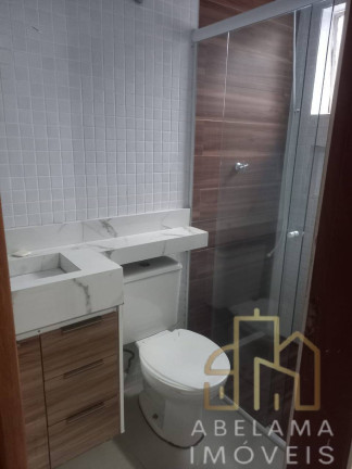Imagem Casa com 3 Quartos à Venda, 240 m² em Vila Lucinda - Santo André