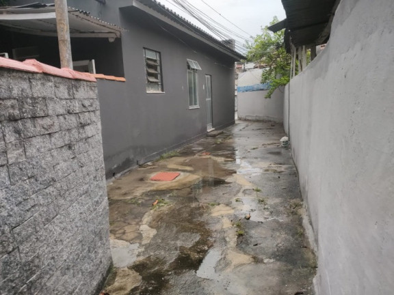 Casa com 1 Quarto para Alugar, 30 m² em Campinho - Rio De Janeiro