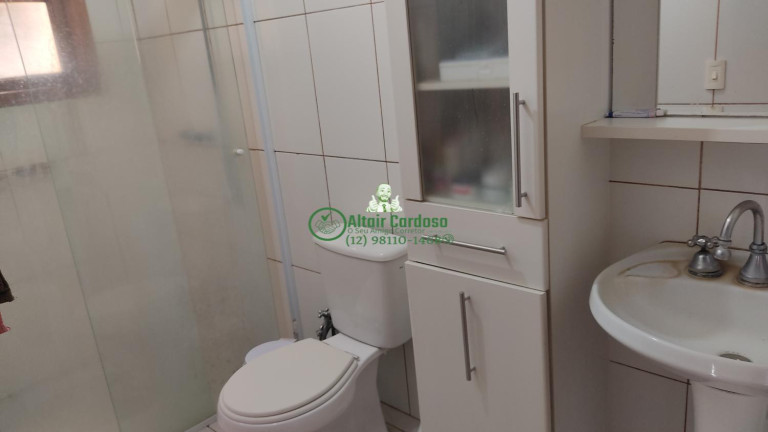 Imagem Casa com 4 Quartos à Venda, 230 m² em Centro - Jambeiro
