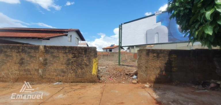 Terreno à Venda, 450 m² em Jardim Autonomista - Campo Grande