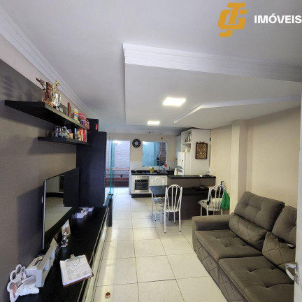 Imagem Sobrado com 2 Quartos à Venda, 82 m² em Centro - Camboriú