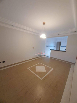 Imagem Casa com 3 Quartos à Venda, 123 m² em Maracanã - Praia Grande Imagem Casa com 3 Quartos à Venda, 123 m² em Maracanã - Praia Grande