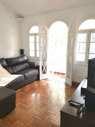 Imagem Casa com 4 Quartos à Venda, 240 m² em Cambuci - São Paulo Imagem Casa com 4 Quartos à Venda, 240 m² em Cambuci - São Paulo