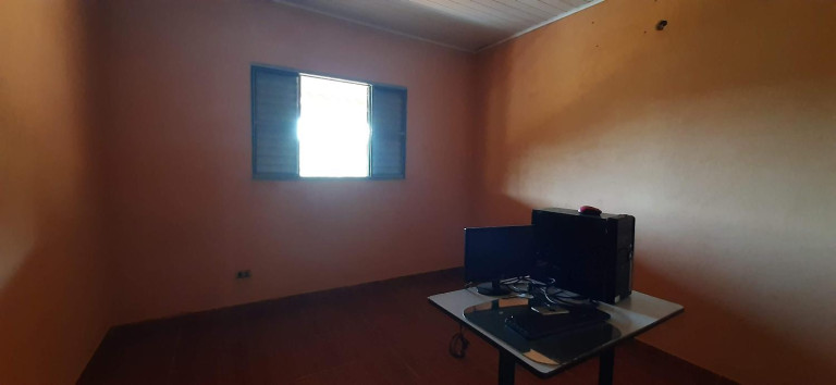 Imagem Chácara com 3 Quartos à Venda, 1.000 m² em área Rural De Londrina - Londrina Imagem Chácara com 3 Quartos à Venda, 1.000 m² em área Rural De Londrina - Londrina