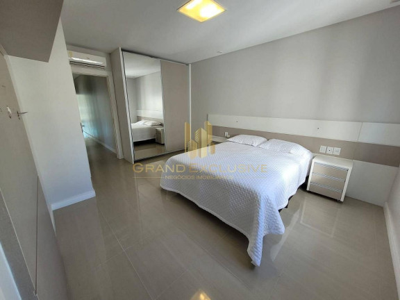 Imagem Apartamento com 4 Quartos à Venda, 137 m² em Centro - Balneário Camboriú Imagem Apartamento com 4 Quartos à Venda, 137 m² em Centro - Balneário Camboriú