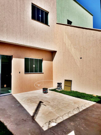 Imagem Casa com 3 Quartos à Venda, 122 m² em Moinho Dos Ventos - Goiânia Imagem Casa com 3 Quartos à Venda, 122 m² em Moinho Dos Ventos - Goiânia