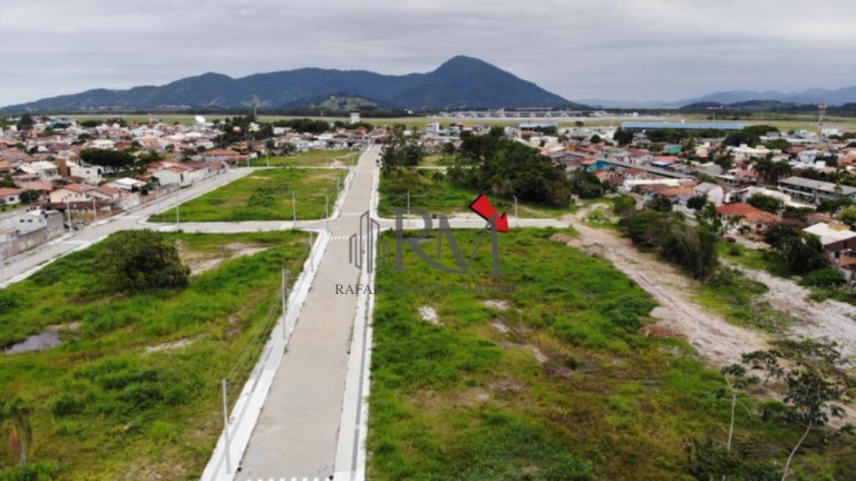 Imagem Terreno à Venda, 360 m² em Carianos - Florianópolis Imagem Terreno à Venda, 360 m² em Carianos - Florianópolis