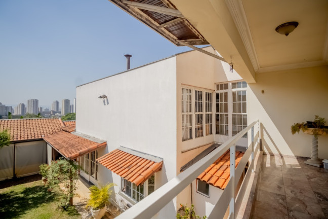 Imagem Sobrado com 3 Quartos à Venda, 256 m² em Vila Ipojuca - São Paulo