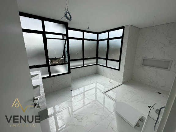 Imagem Sobrado com 5 Quartos à Venda, 820 m² em Arujá Hills Iii - Arujá Imagem Sobrado com 5 Quartos à Venda, 820 m² em Arujá Hills Iii - Arujá