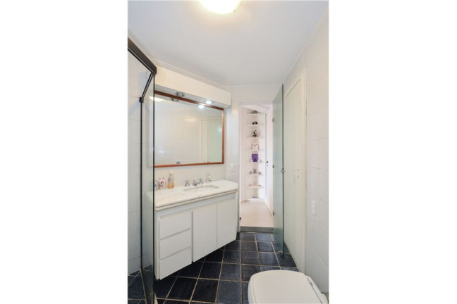 Imagem Apartamento com 4 Quartos à Venda, 241 m² em Vila Suzana - São Paulo