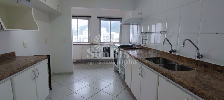Imagem Apartamento com 3 Quartos à Venda, 165 m² em Pitangueiras - Guarujá
