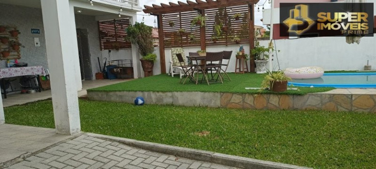 Imagem Casa com 3 Quartos à Venda, 300 m² em Laranjal - Pelotas Imagem Casa com 3 Quartos à Venda, 300 m² em Laranjal - Pelotas