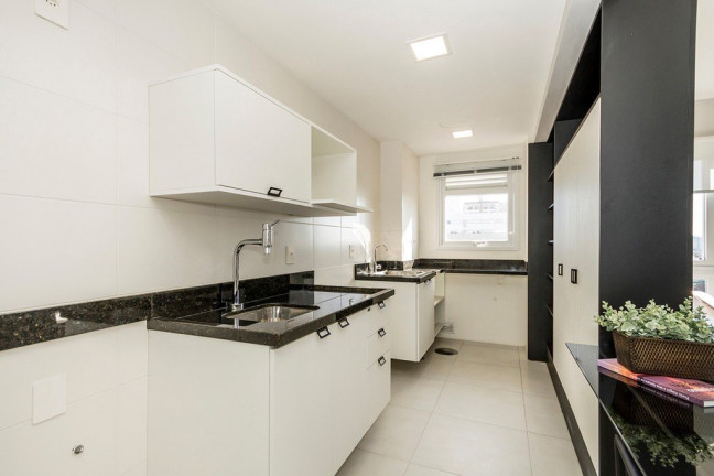 Imagem Apartamento com 2 Quartos à Venda, 76 m² em Menino Deus - Porto Alegre