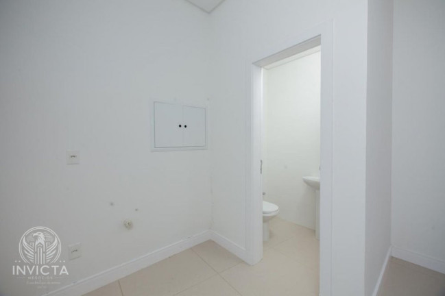 Imagem Sala Comercial à Venda, 92 m² em Centro - Balneário Camboriú