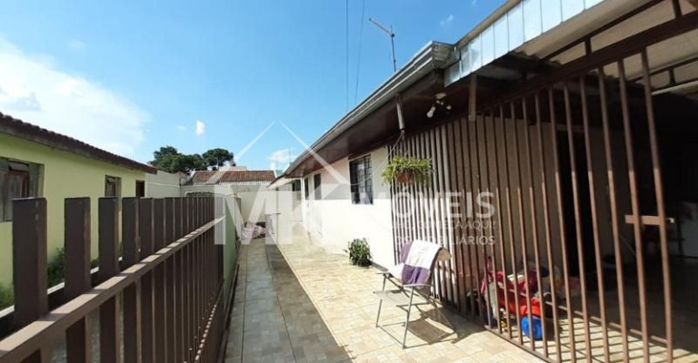 Casa à Venda,  em Guaraituba - Colombo