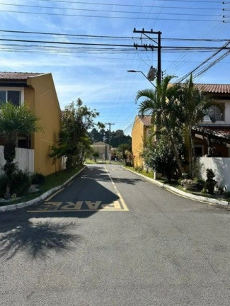 Imagem Casa com 3 Quartos à Venda, 130 m² em Cajuru - Curitiba Imagem Casa com 3 Quartos à Venda, 130 m² em Cajuru - Curitiba