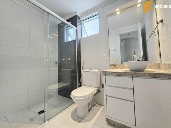 Imagem Apartamento com 2 Quartos à Venda, 102 m² em Centro - Balneário Camboriú Imagem Apartamento com 2 Quartos à Venda, 102 m² em Centro - Balneário Camboriú