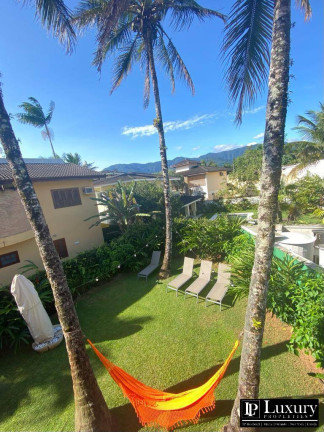 Imagem Casa de Condomínio com 4 Quartos à Venda, em Baleia - São Sebastião Imagem Casa de Condomínio com 4 Quartos à Venda, em Baleia - São Sebastião