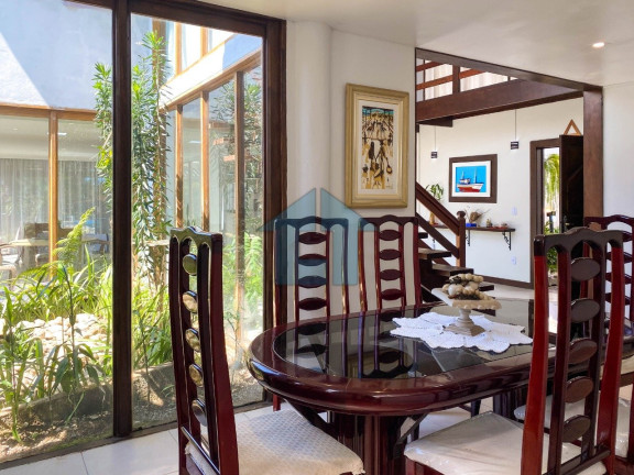 Imagem Casa com 7 Quartos à Venda, 854 m² em Porto Bracuhy - Angra Dos Reis