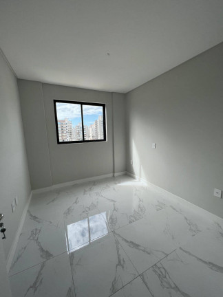 Imagem Apartamento com 3 Quartos à Venda, 93 m² em Meia Praia - Itapema