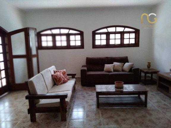 Imagem Casa com 4 Quartos à Venda, 270 m² em Balneário Flórida - Praia Grande Imagem Casa com 4 Quartos à Venda, 270 m² em Balneário Flórida - Praia Grande