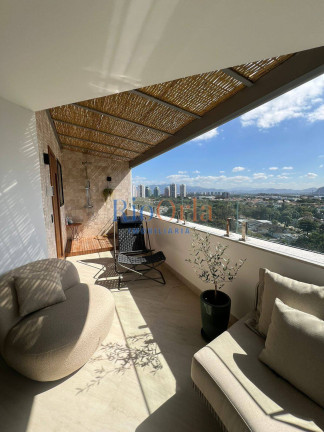 Imagem Apartamento com 4 Quartos à Venda, 300 m² em Barra Da Tijuca - Rio De Janeiro