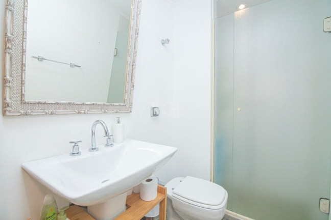 Imagem Apartamento com 2 Quartos à Venda, 73 m² em Auxiliadora - Porto Alegre
