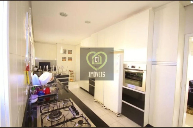 Imagem Apartamento com 3 Quartos à Venda, 223 m² em Vila Romana - São Paulo