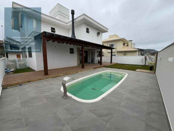 Imagem Casa com 4 Quartos à Venda, 375 m² em São João Do Rio Vermelho - Florianópolis Imagem Casa com 4 Quartos à Venda, 375 m² em São João Do Rio Vermelho - Florianópolis