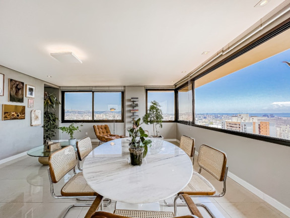 Imagem Apartamento com 3 Quartos à Venda, 168 m² em Rio Branco - Porto Alegre