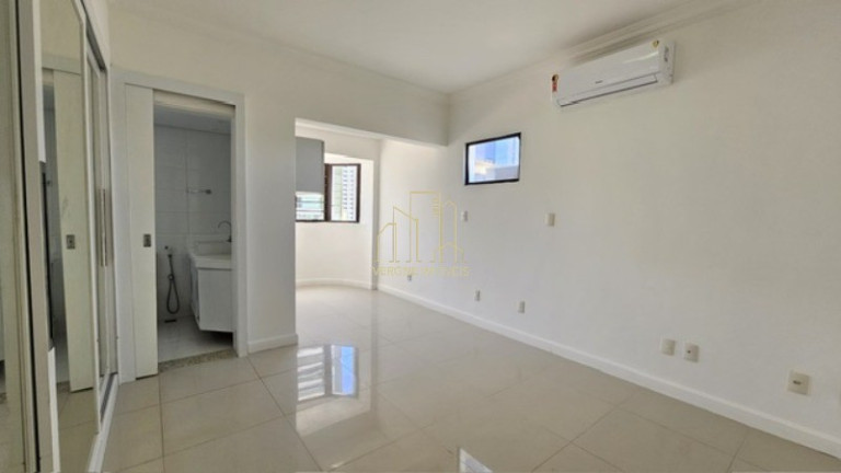 Imagem Imóvel com 4 Quartos à Venda, 152 m² em Pituba - Salvador