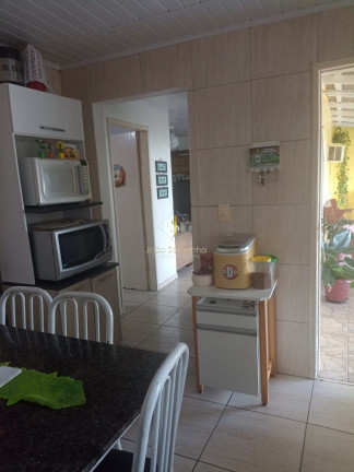 Imagem Casa com 4 Quartos à Venda, em Carvoeiro - Guaratuba Imagem Casa com 4 Quartos à Venda, em Carvoeiro - Guaratuba