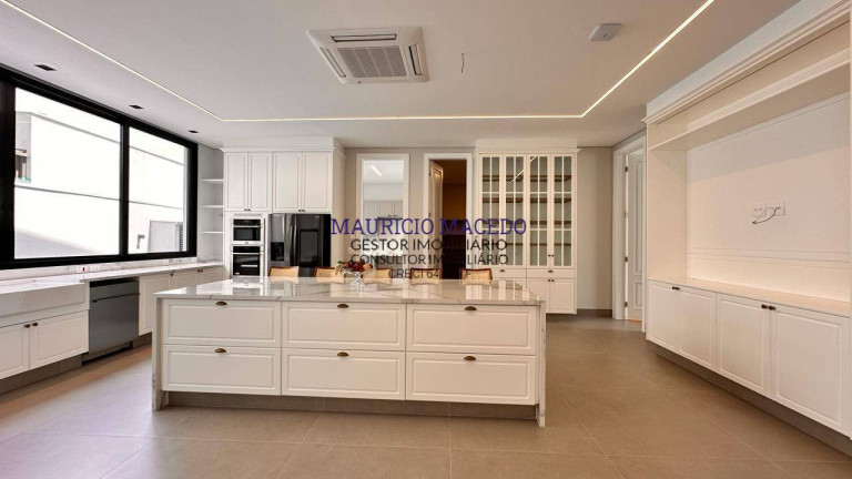 Imagem Casa com 4 Quartos à Venda, 730 m² em Alphaville - Santana De Parnaíba Imagem Casa com 4 Quartos à Venda, 730 m² em Alphaville - Santana De Parnaíba
