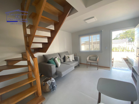 Imagem Casa com 2 Quartos à Venda, 54 m² em Restinga - Porto Alegre