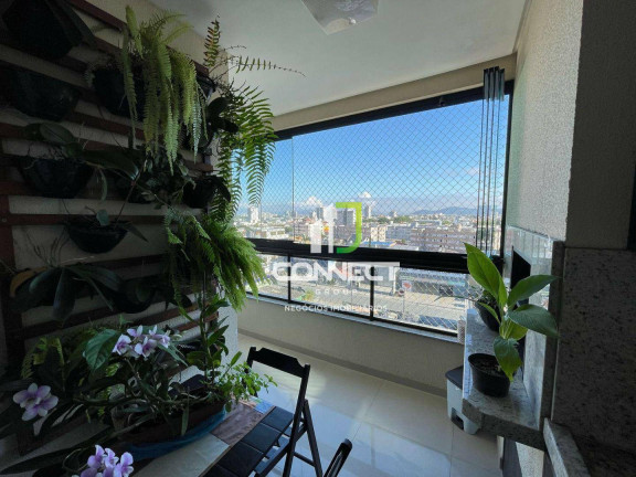 Apartamento com 2 Quartos à Venda, 73 m² em São Judas - Itajaí