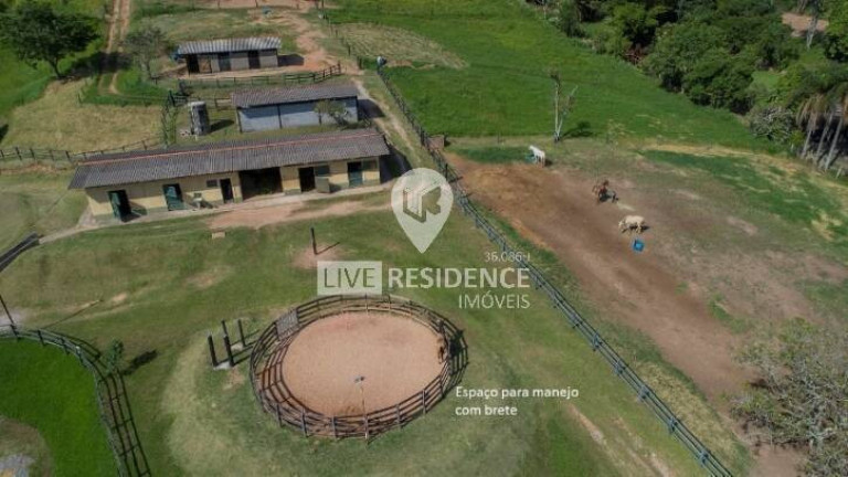 Imagem Chácara com 8 Quartos à Venda, 580 m² em Bairro Itapema - Itatiba Imagem Chácara com 8 Quartos à Venda, 580 m² em Bairro Itapema - Itatiba