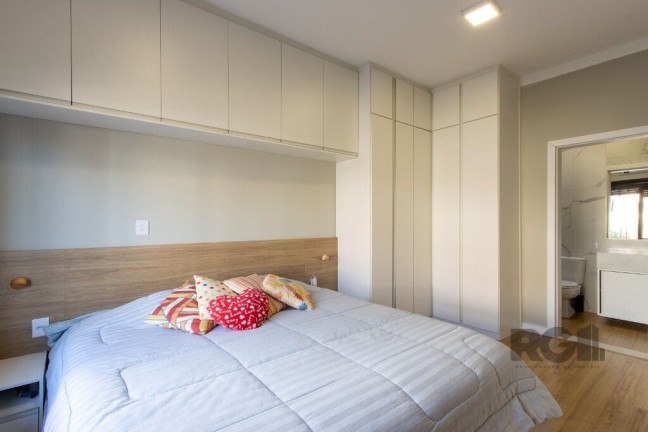 Imagem Casa de Condomínio com 3 Quartos à Venda, 112 m² em Hípica - Porto Alegre