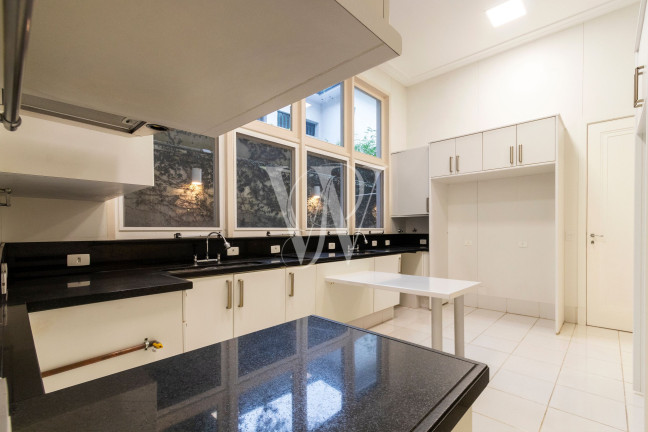 Imagem Casa com 4 Quartos à Venda, 750 m² em Jardim Europa - São Paulo