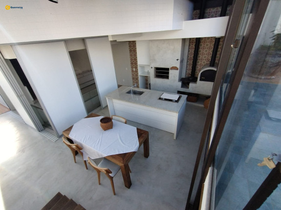 Imagem Cobertura com 3 Quartos à Venda, 323 m² em Agronômica - Florianópolis Imagem Cobertura com 3 Quartos à Venda, 323 m² em Agronômica - Florianópolis
