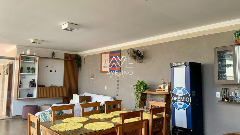Imagem Sobrado com 4 Quartos à Venda, 288 m² em Sobrinho - Campo Grande Imagem Sobrado com 4 Quartos à Venda, 288 m² em Sobrinho - Campo Grande