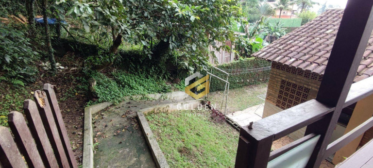 Imagem Casa com 4 Quartos à Venda, 270 m² em Morro Da Cruz - Itajaí Imagem Casa com 4 Quartos à Venda, 270 m² em Morro Da Cruz - Itajaí