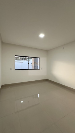 Imagem Casa com 3 Quartos à Venda, 117 m² em Setor Garavelo - Goiânia