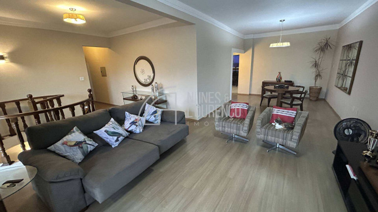 Imagem Apartamento com 4 Quartos à Venda, 450 m² em Canto Do Forte - Praia Grande Imagem Apartamento com 4 Quartos à Venda, 450 m² em Canto Do Forte - Praia Grande