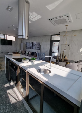 Imagem Imóvel com 1 Quarto à Venda, 24 m² em Campo Belo - São Paulo Imagem Imóvel com 1 Quarto à Venda, 24 m² em Campo Belo - São Paulo