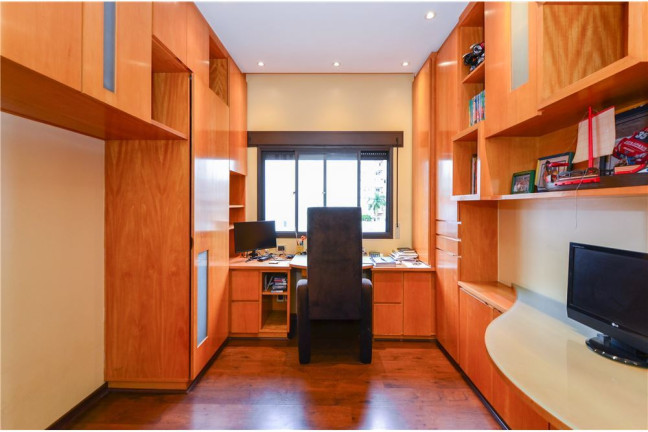 Imagem Apartamento com 4 Quartos à Venda, 270 m² em Saúde - São Paulo Imagem Apartamento com 4 Quartos à Venda, 270 m² em Saúde - São Paulo