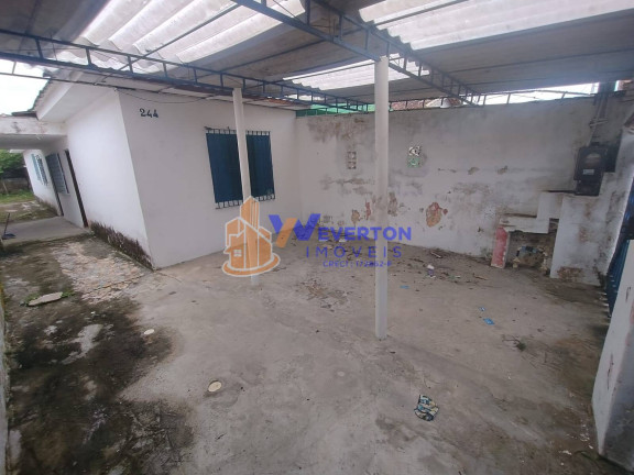 Casa com 2 Quartos à Venda, 5 m² em Itaguai - Mongaguá