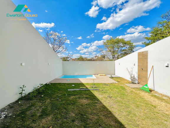 Imagem Casa com 2 Quartos à Venda, 99 m² em Nova Cerejeira - Atibaia Imagem Casa com 2 Quartos à Venda, 99 m² em Nova Cerejeira - Atibaia