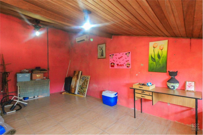 Imagem Casa com 3 Quartos à Venda,  em Serraria - Porto Alegre