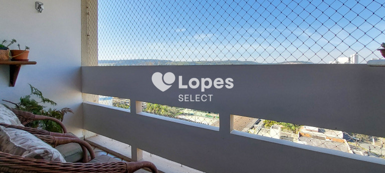 Imagem Apartamento com 4 Quartos à Venda, 267 m² em Vila Embaré - Valinhos