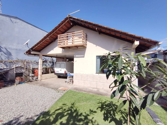 Imagem Casa com 3 Quartos à Venda, 360 m² em Salinas - Balneário Barra Do Sul Imagem Casa com 3 Quartos à Venda, 360 m² em Salinas - Balneário Barra Do Sul